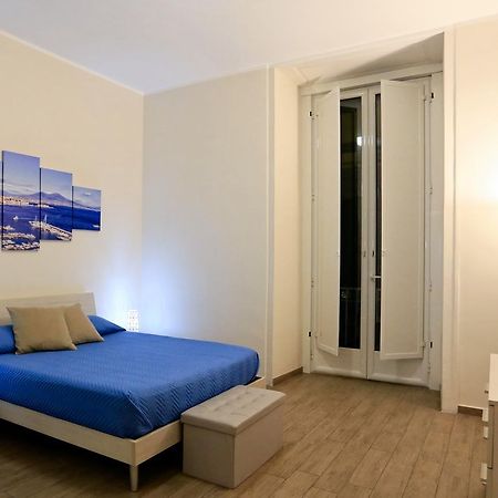 Apartcity Naples B&B מראה חיצוני תמונה