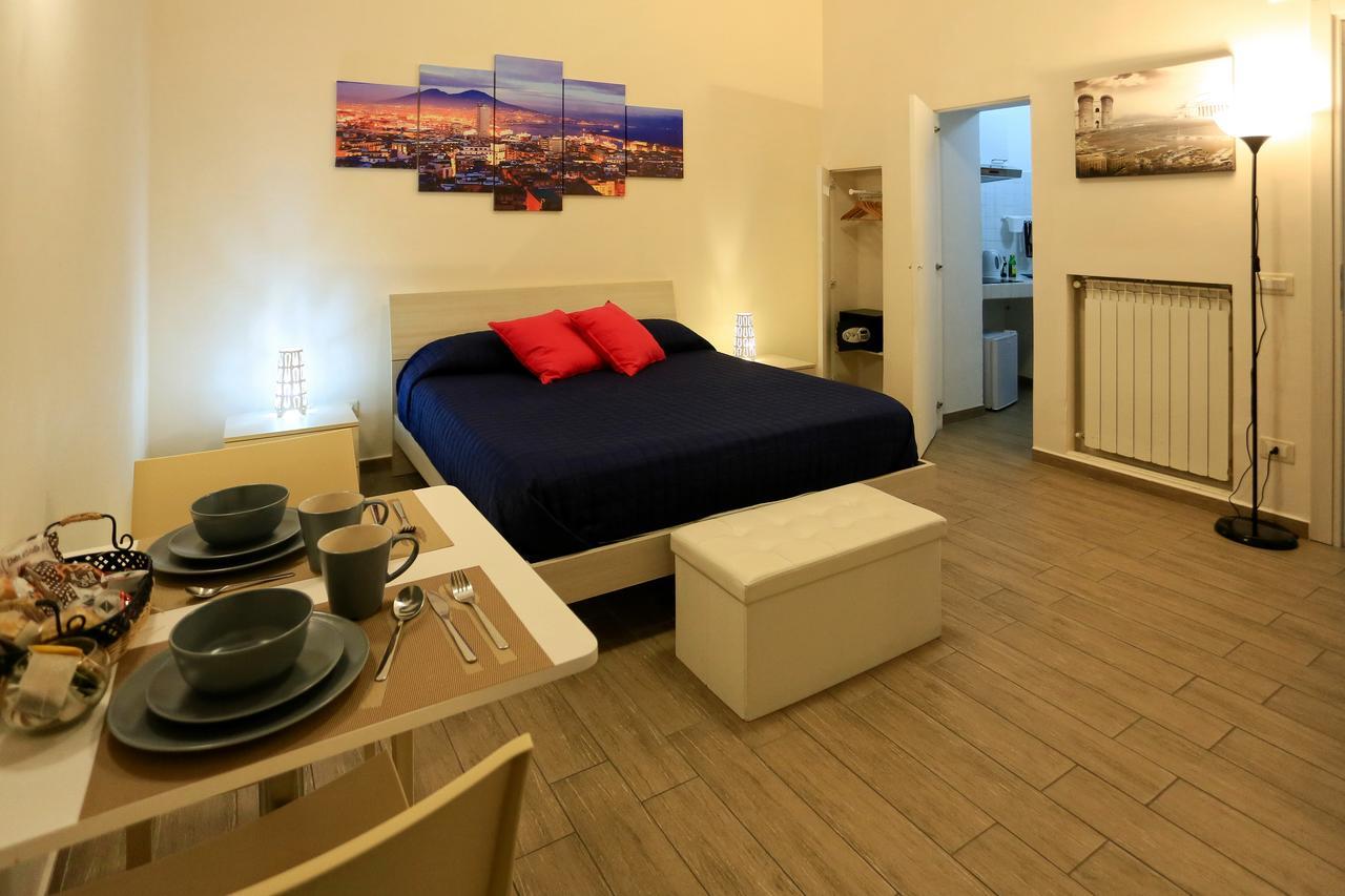 Apartcity Naples B&B מראה חיצוני תמונה