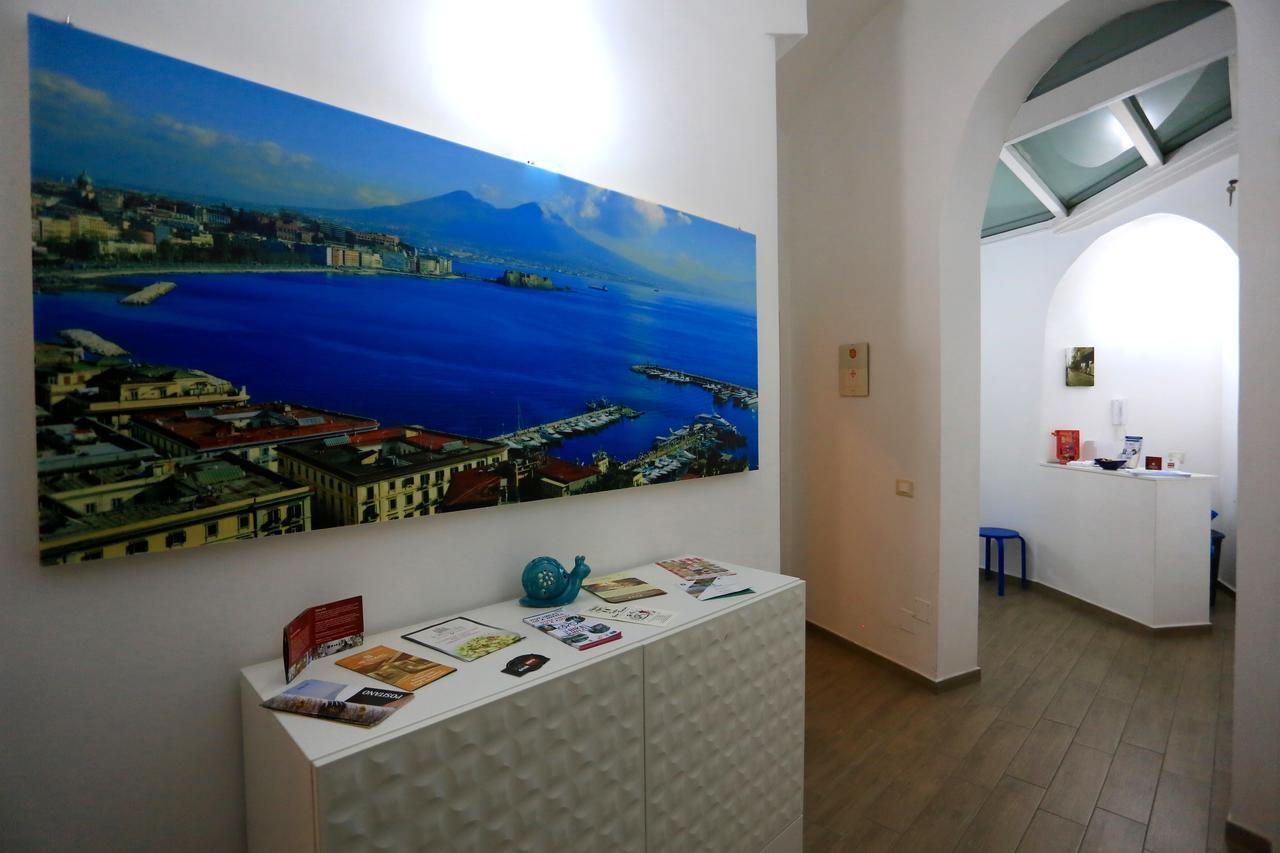 Apartcity Naples B&B מראה חיצוני תמונה